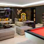 Luxury top chill entertainment rooms