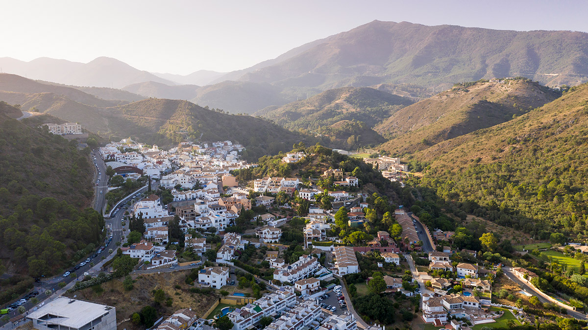 The village of Benahavís in the Serranía de Ronda