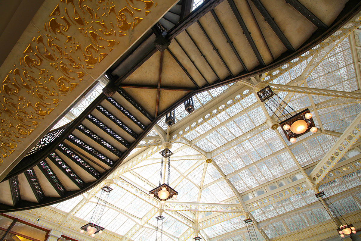 The Rookery's light court, redesigned by Frank Lloyd Wright, Chicago’s financial district