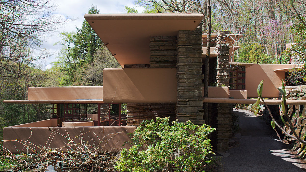 East elevation of Wright’s Fallingwater House